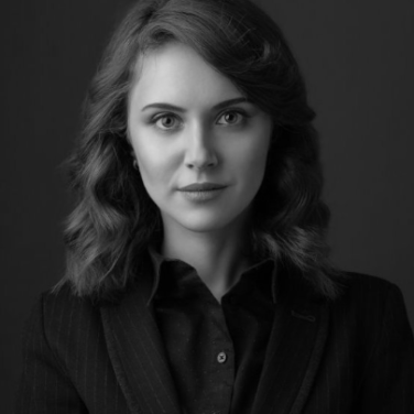 Лина Коршунова