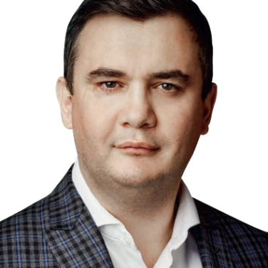 Артем Володяев