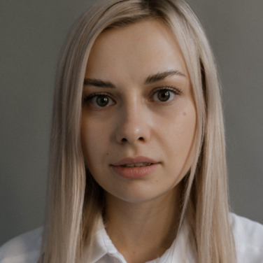 Алена Косина