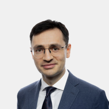 Олег Ушаков