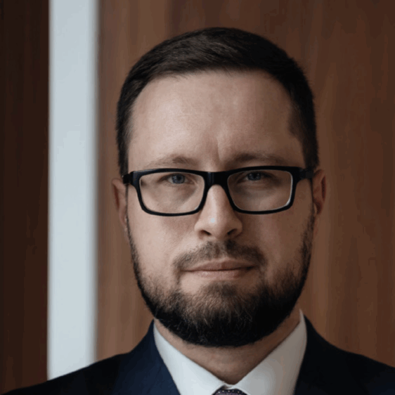 Владимир Лавренов