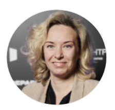Карина Монахова